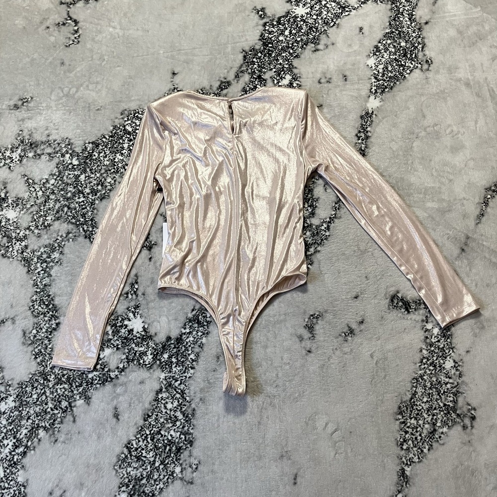 ASTR The Label Barcelona Bodysuit Womens Sz M Pink Shine Metallic Long Sleeve - Picture 3 of 7